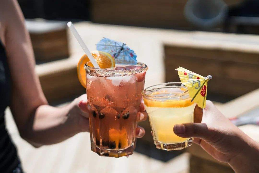 飲料消泡劑應(yīng)用場(chǎng)景圖